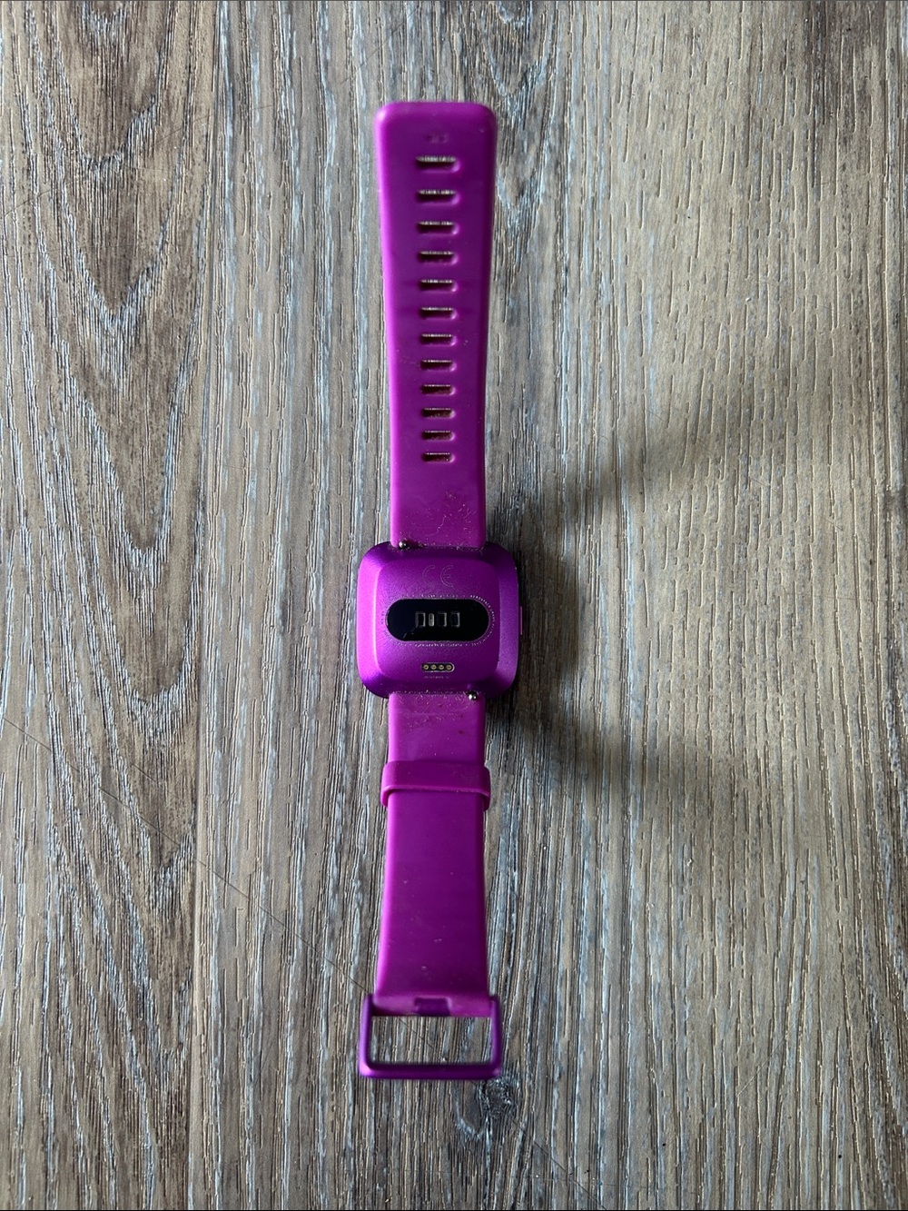 Fitbit smartwatch - Picture 5 of 7